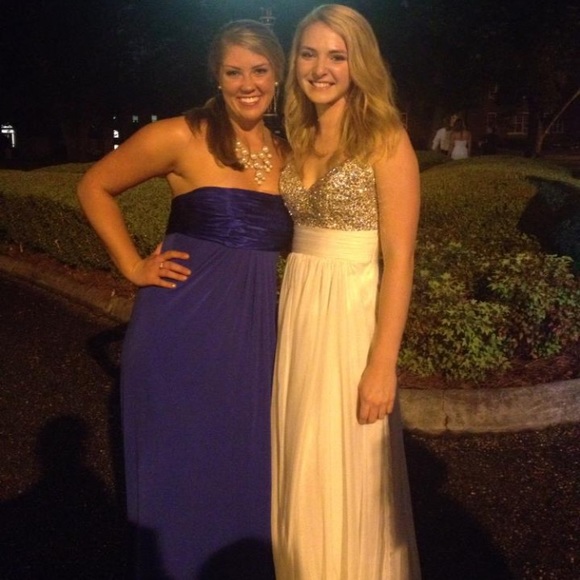 White Prom or Formal Dress - Picture 3 of 6